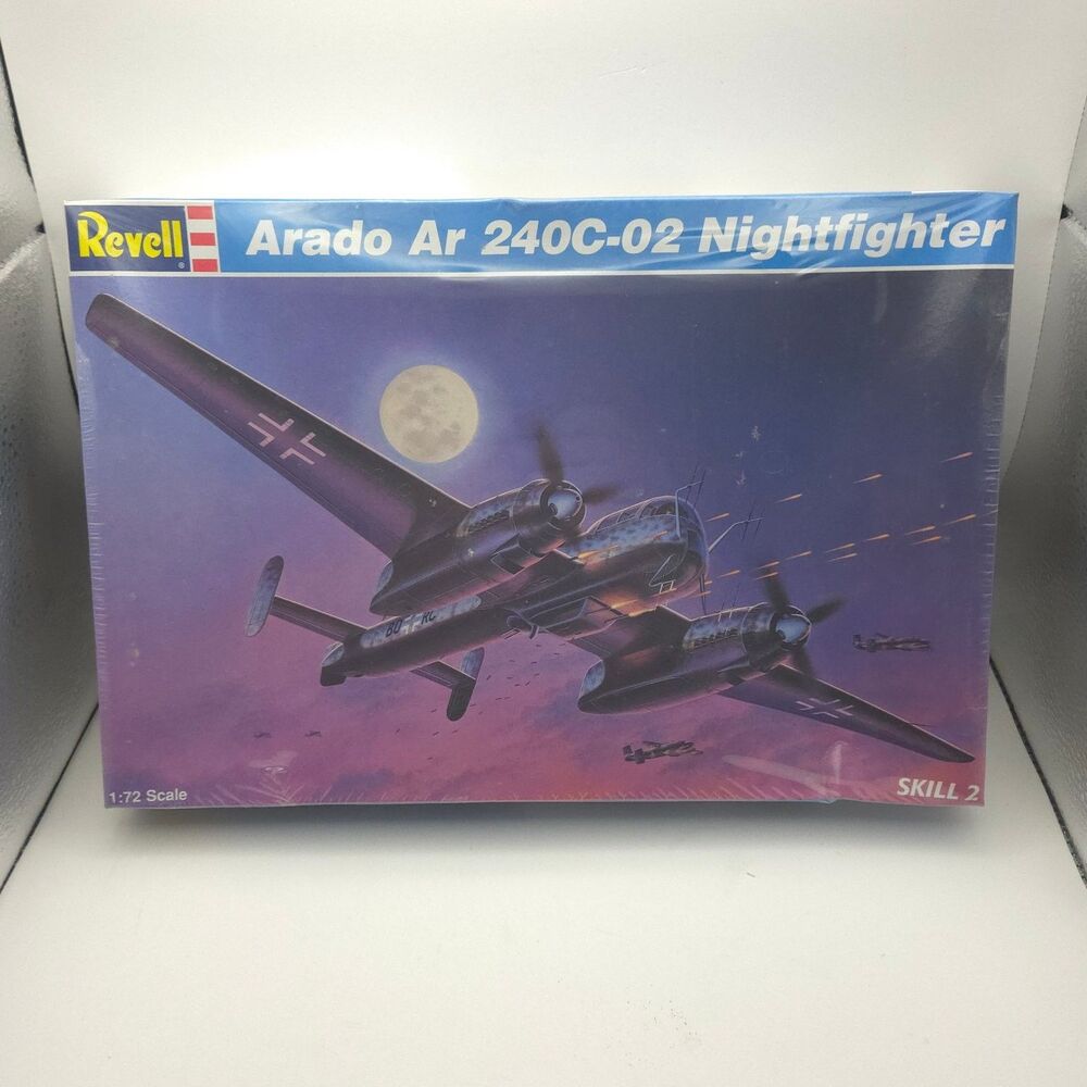 Revell Arado Ar 240C-02 Nightfighter 1:72 Model Kit Skill 2 New 1996 #4824